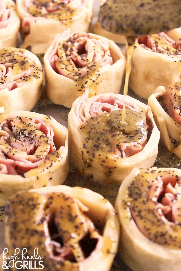 Baked Ham and Cheese Rollups