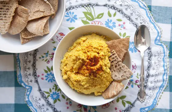 Turmeric Hummus