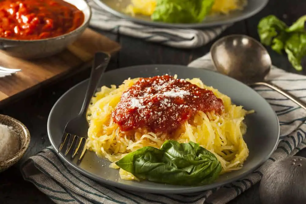 Spaghetti Squash Pasta with Marinara Sauce