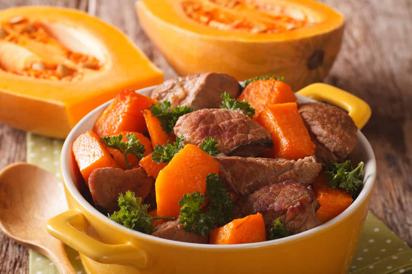 Beef stew with pumpkin and spices