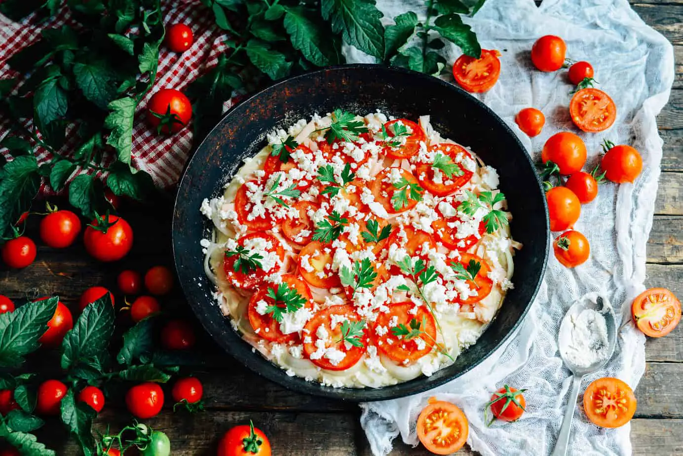 Pizza With Tomatoes