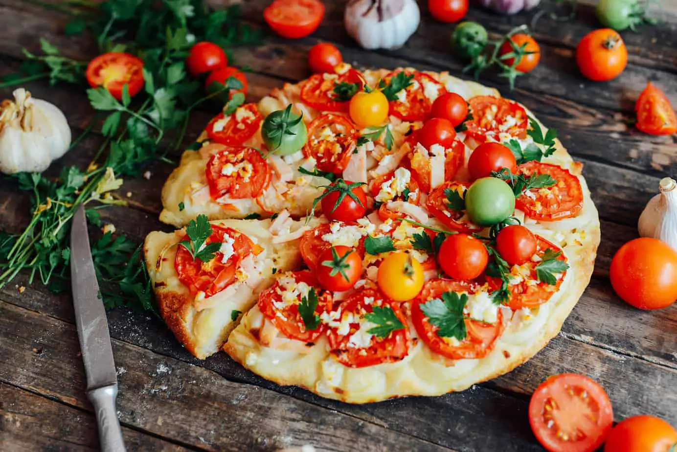 Veggie Pizza. Pizza With Tomatoes, Shallot And Fresh Herbs. Cher