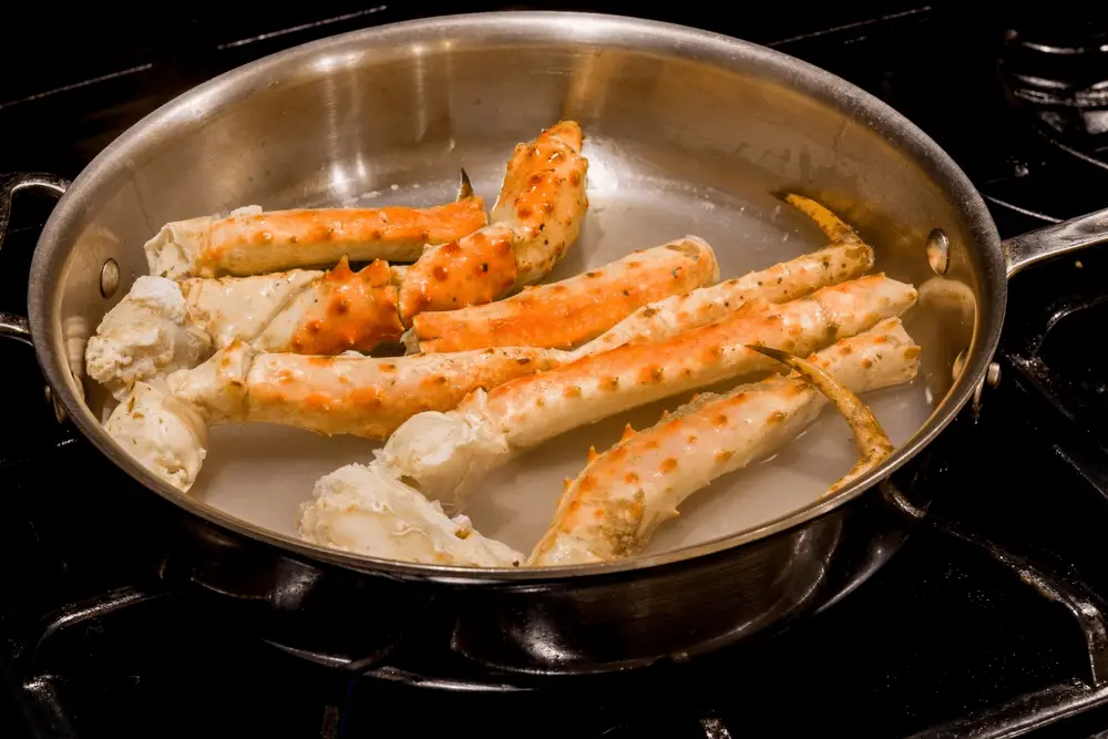 How To Steam Crab Legs In 3 Different Ways Familynano