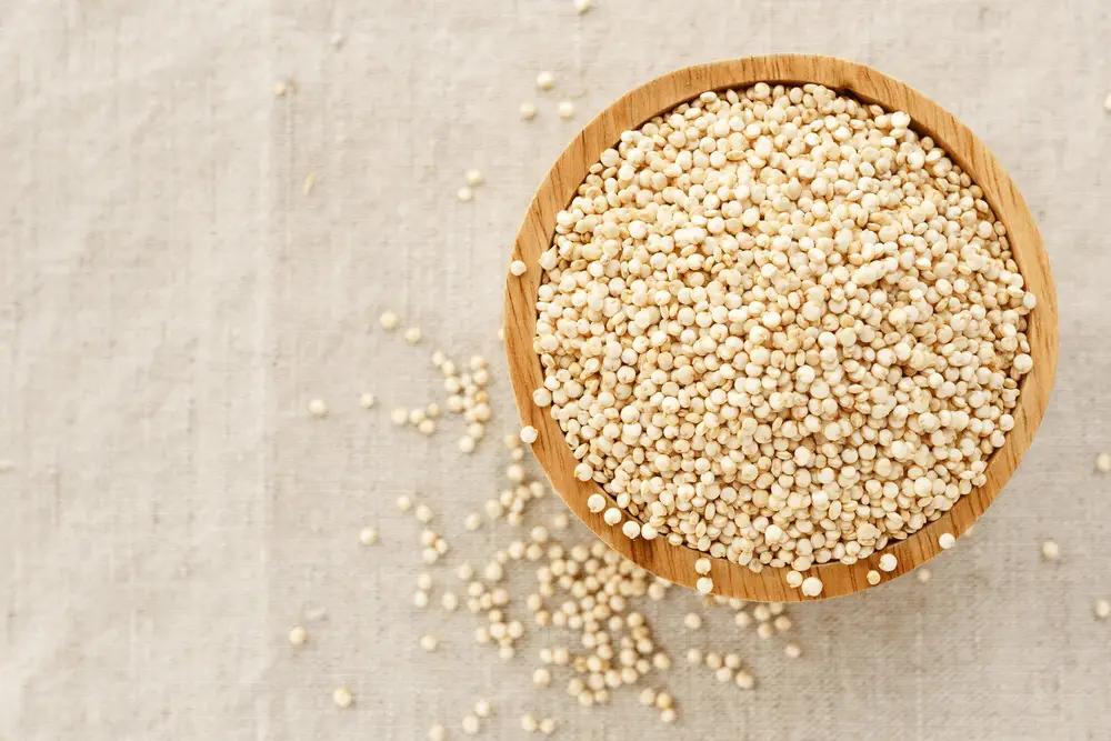 What does quinoa taste like